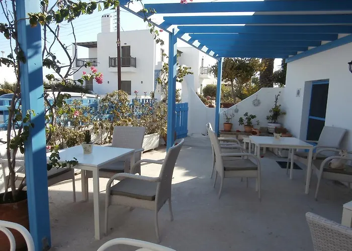 Πανσιόν Sophie Νάουσα